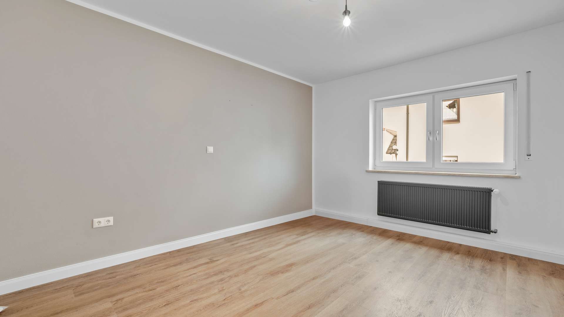 8 - Schlafzimmer EG