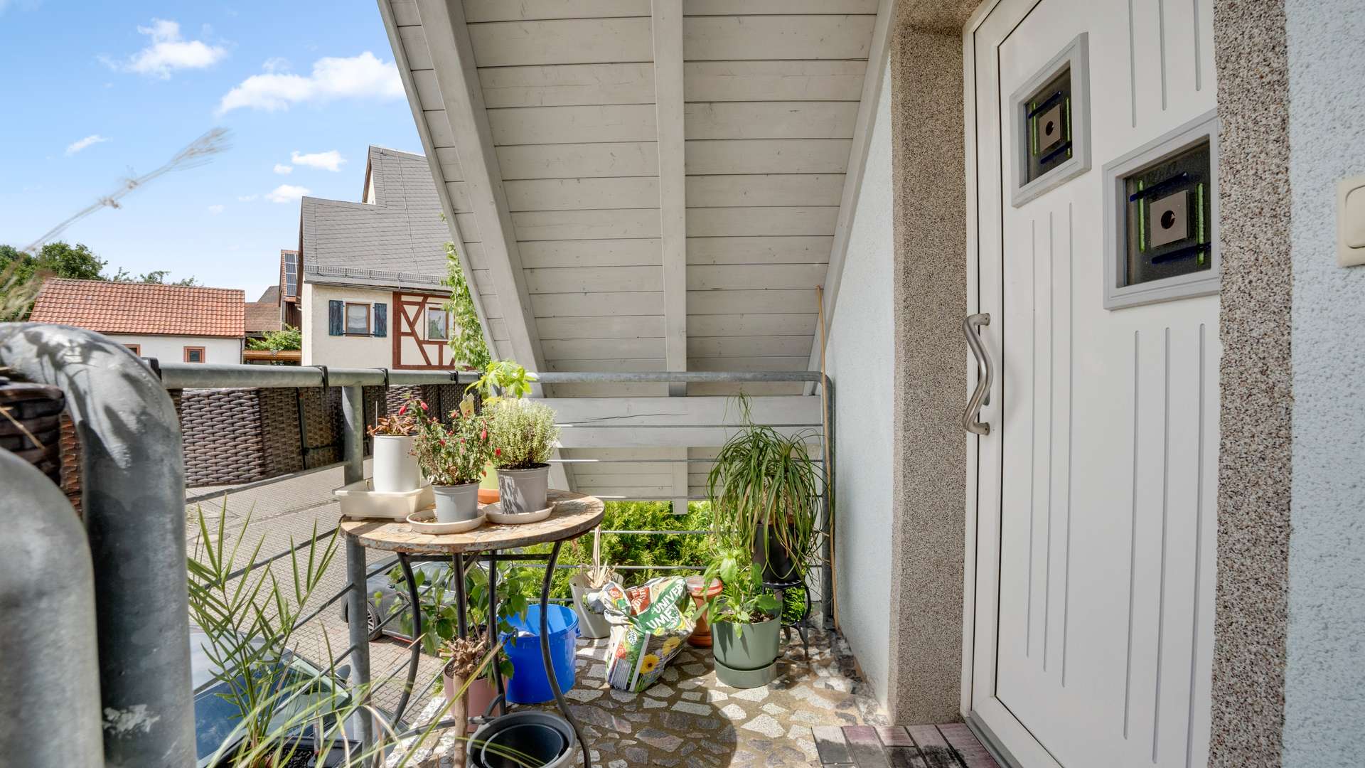 Balkon/Eingangsbereich DG