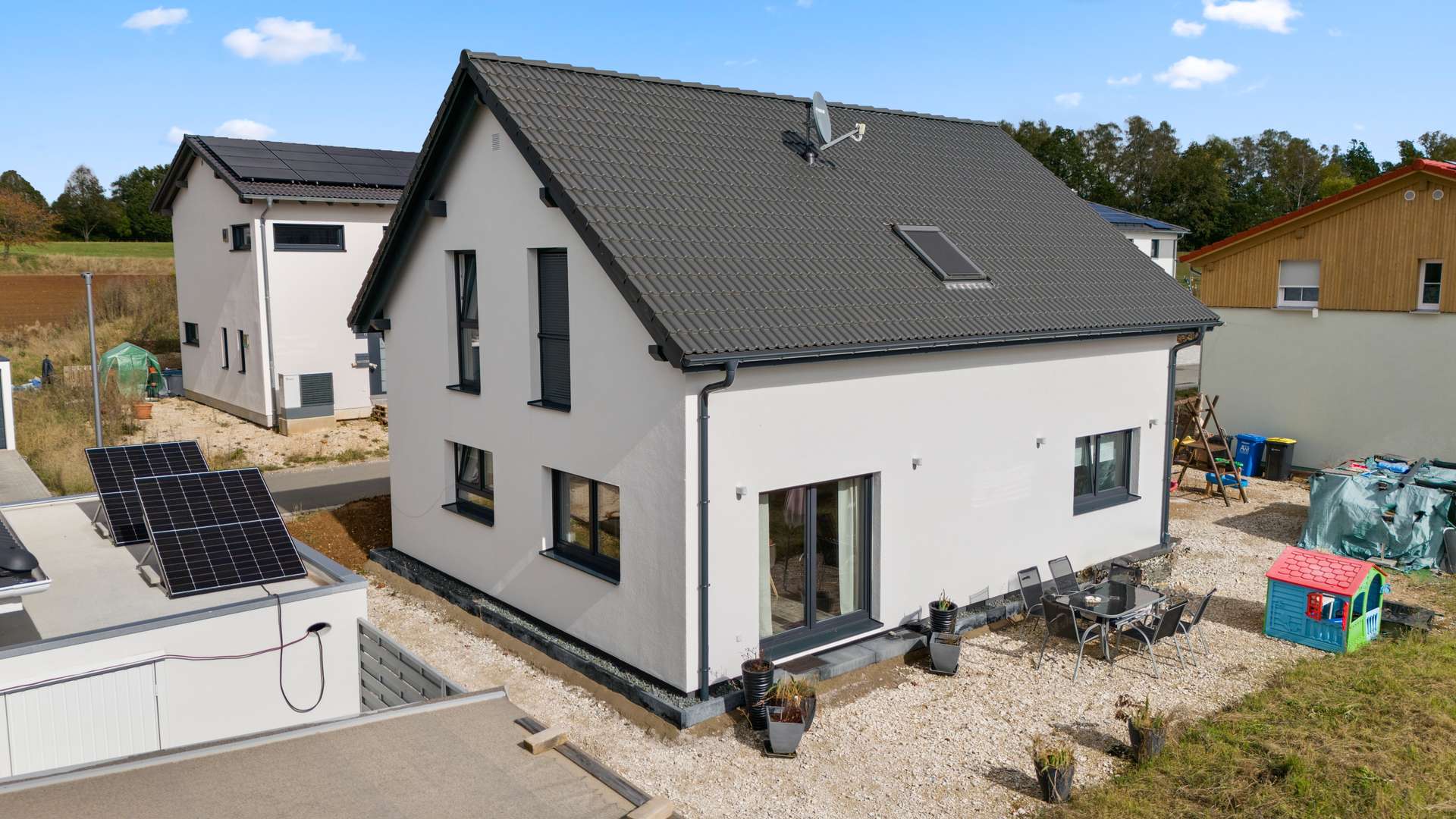 4 - Außenansicht