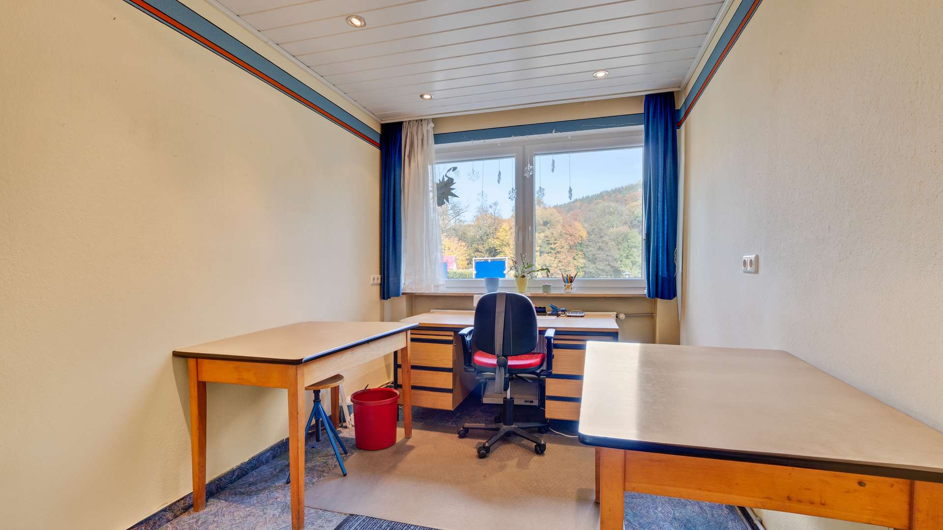 Büro 2