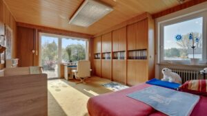 Büro 1