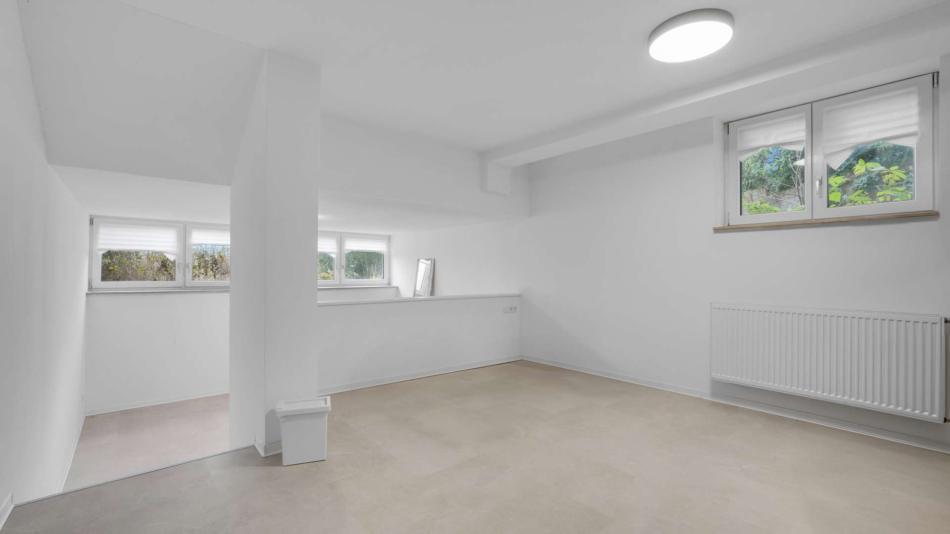 Schlafzimmer / Büro