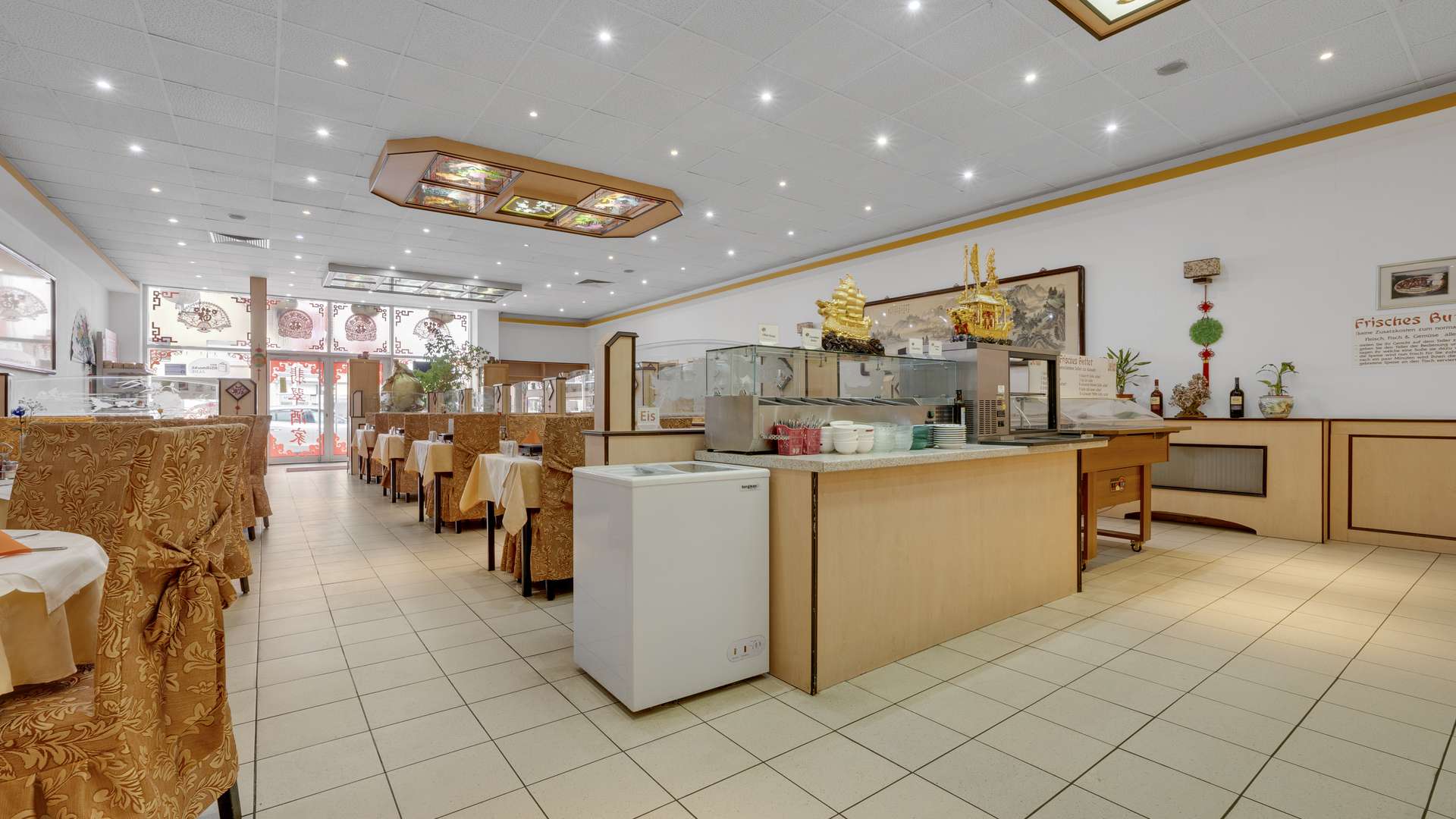 GE 1: Restaurant