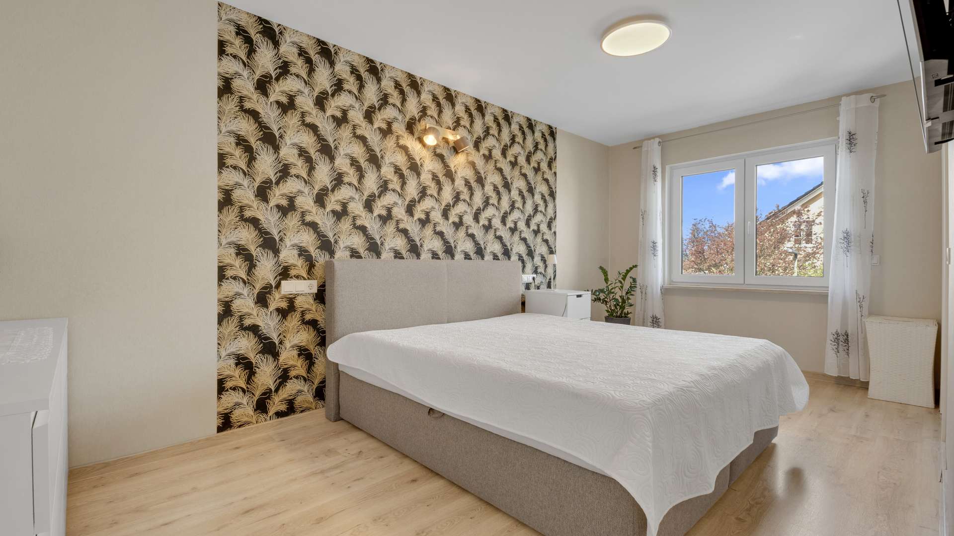 Schlafzimmer OG