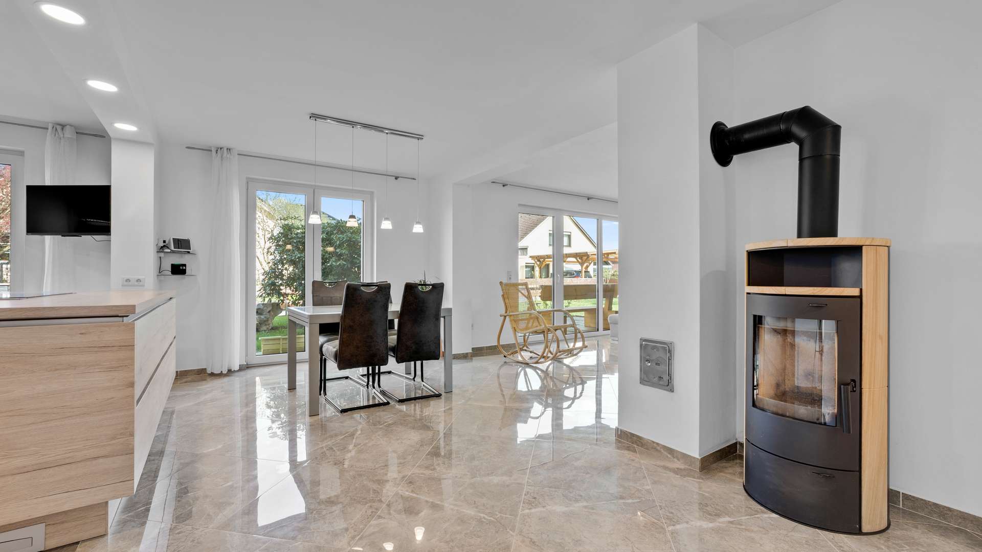 Küche / Esszimmer EG