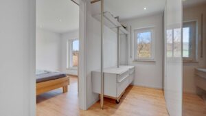 Ankleidezimmer / Schlafzimmer
