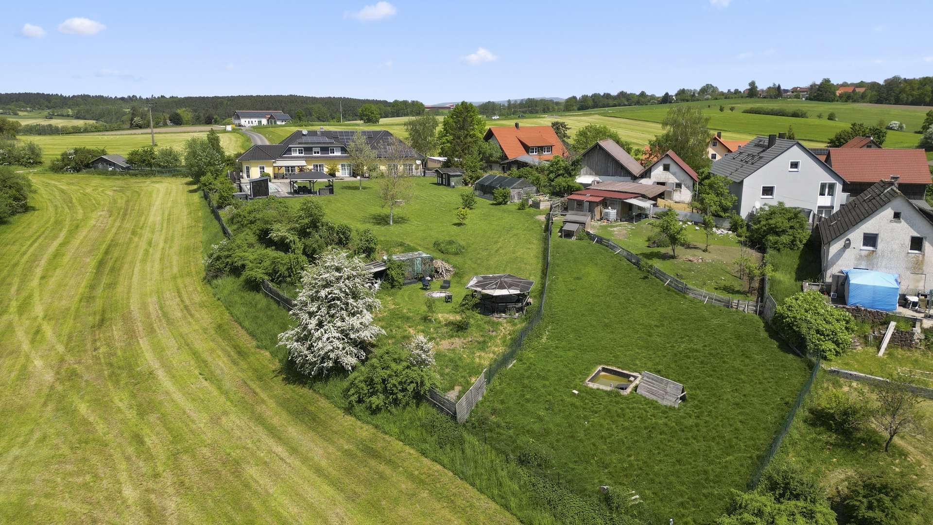 Grundstück