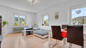 Wohn-/Esszimmer Wohneinheit 1