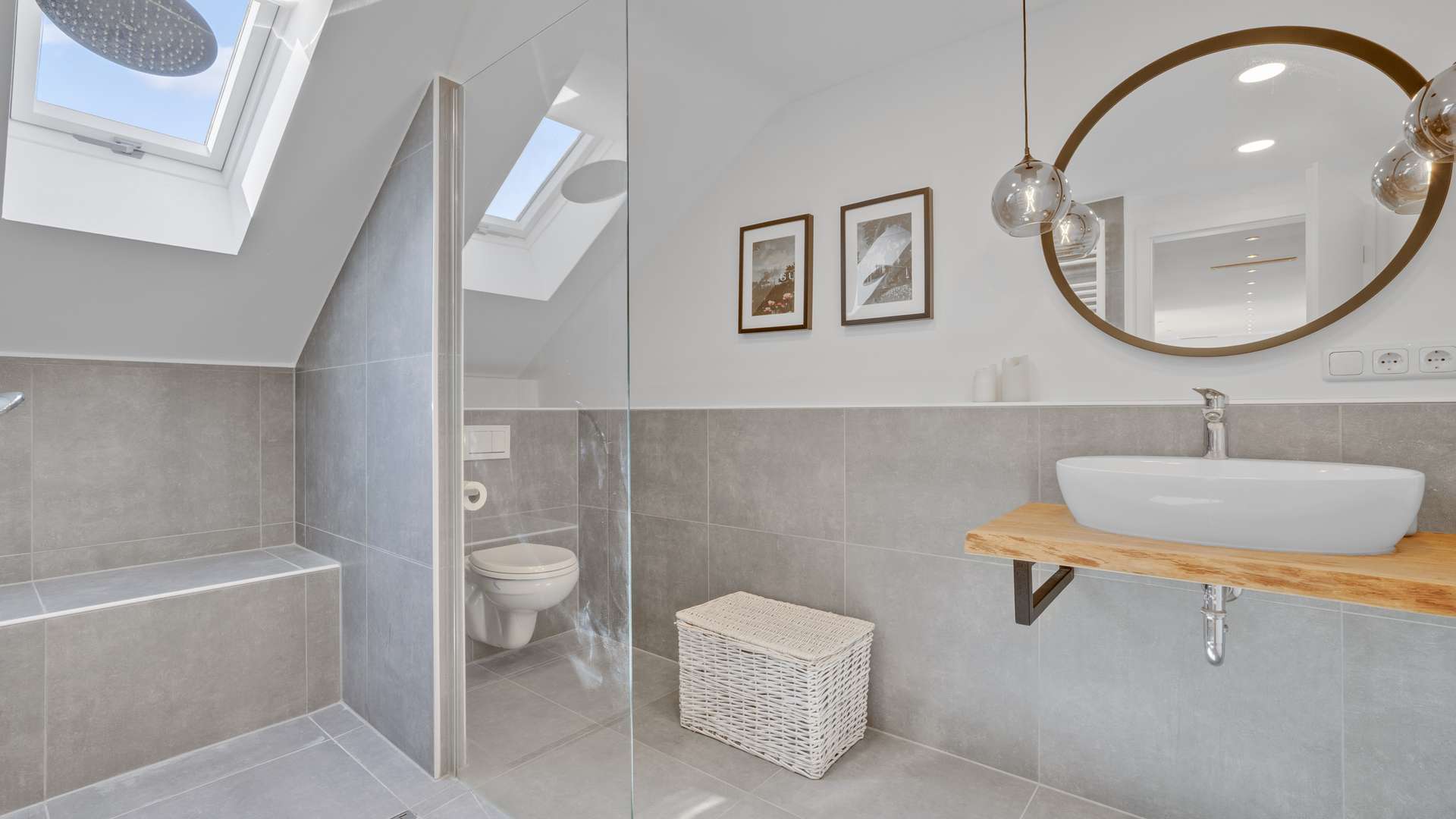 Badezimmer DG