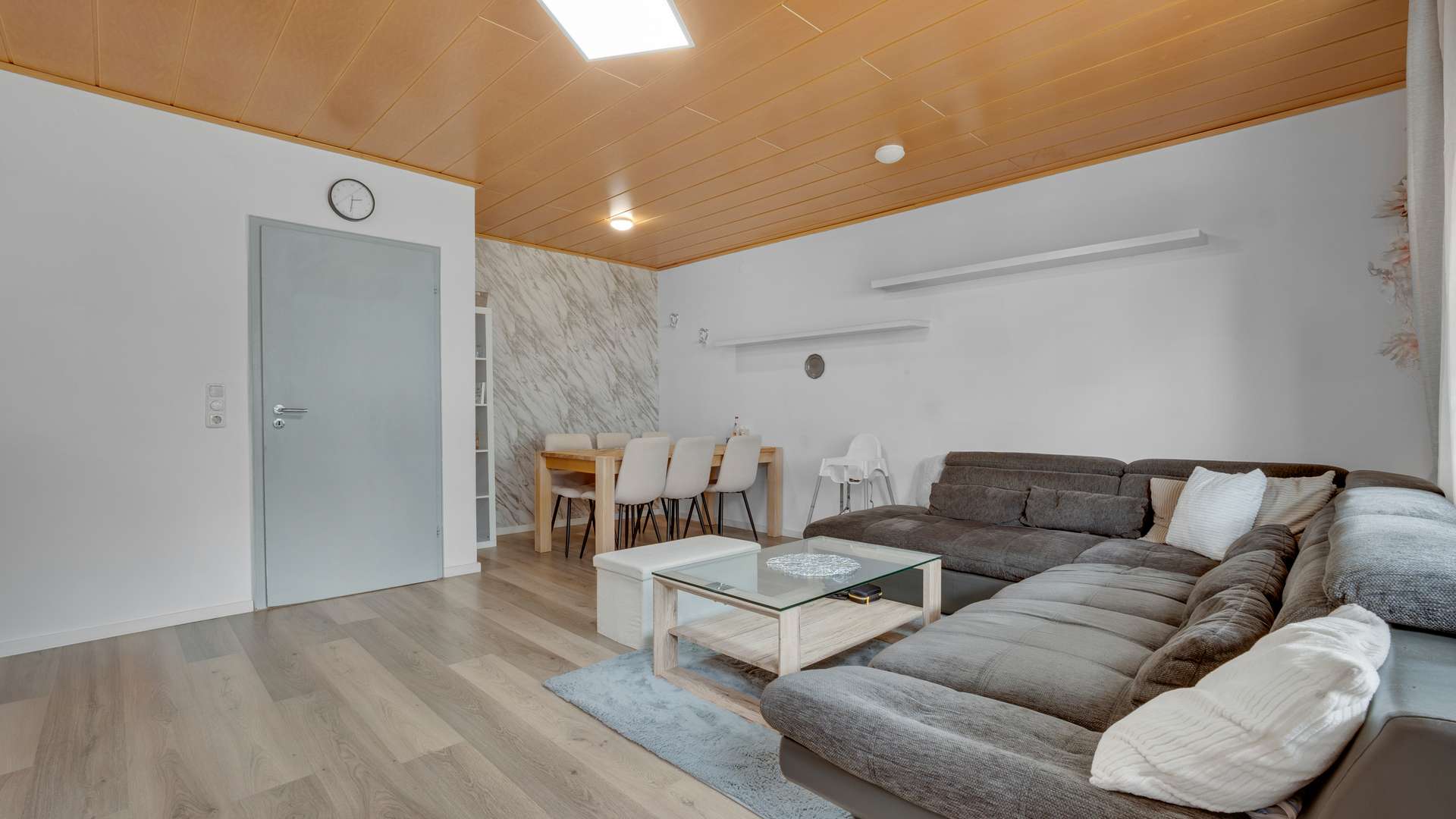 Wohn- und Esszimmer EG