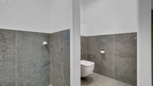GE1 - Damen WC