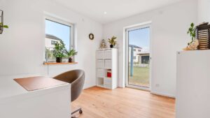 Büro EG