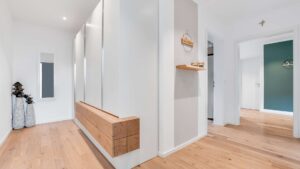 Windfang / Garderobe EG