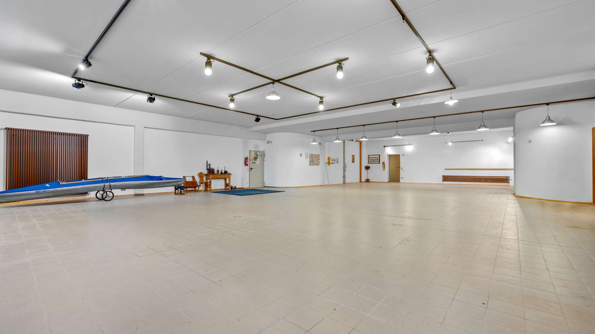 Garagenhalle