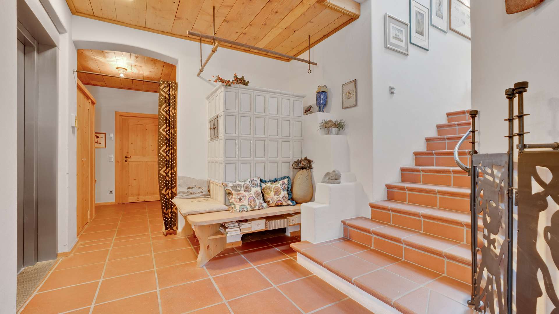 Foyer EG