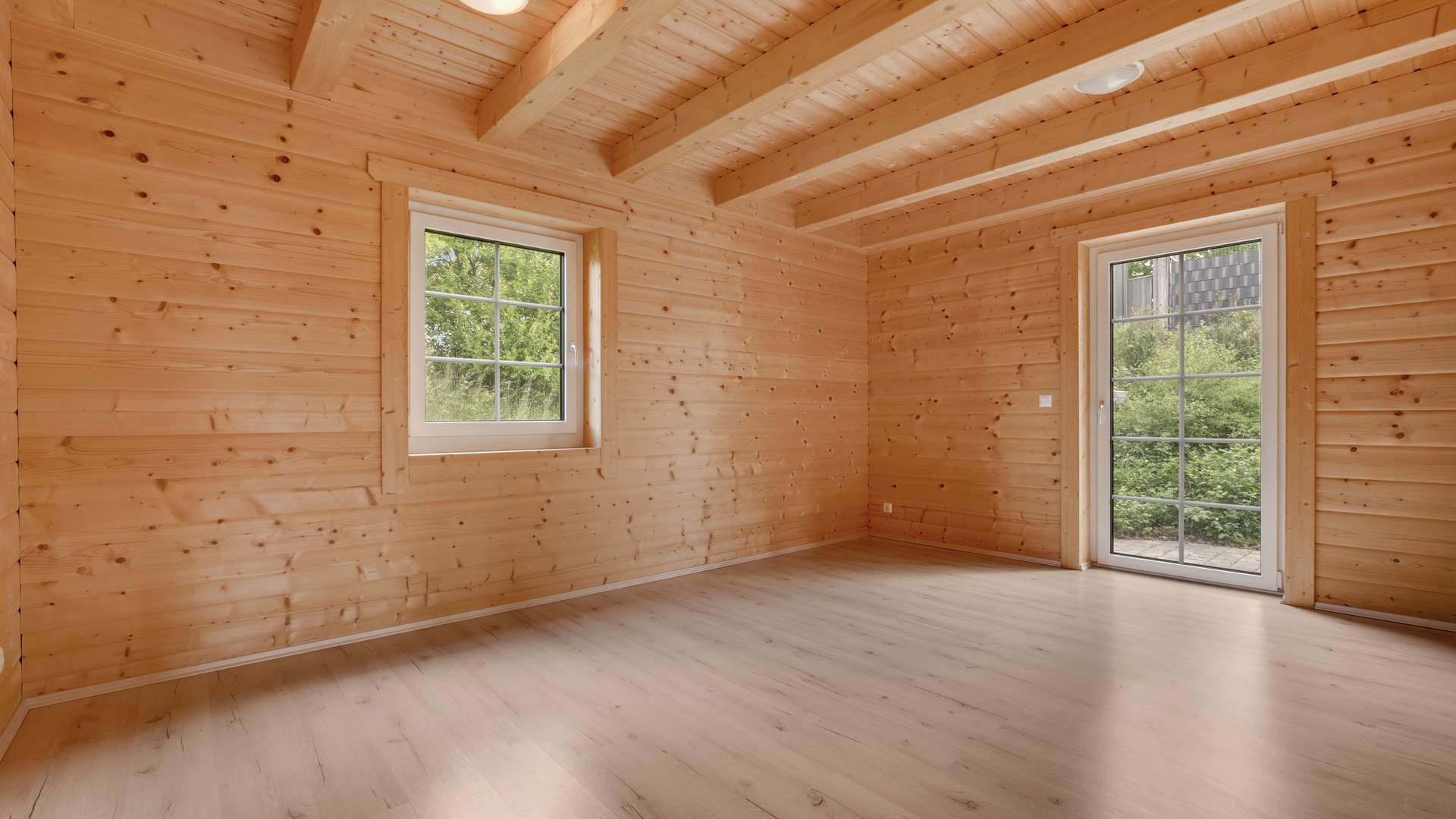 Büro EG