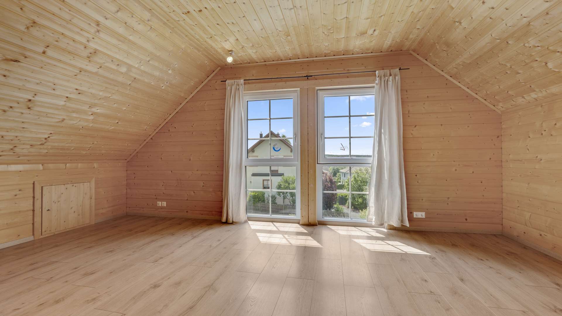 Schlafzimmer OG