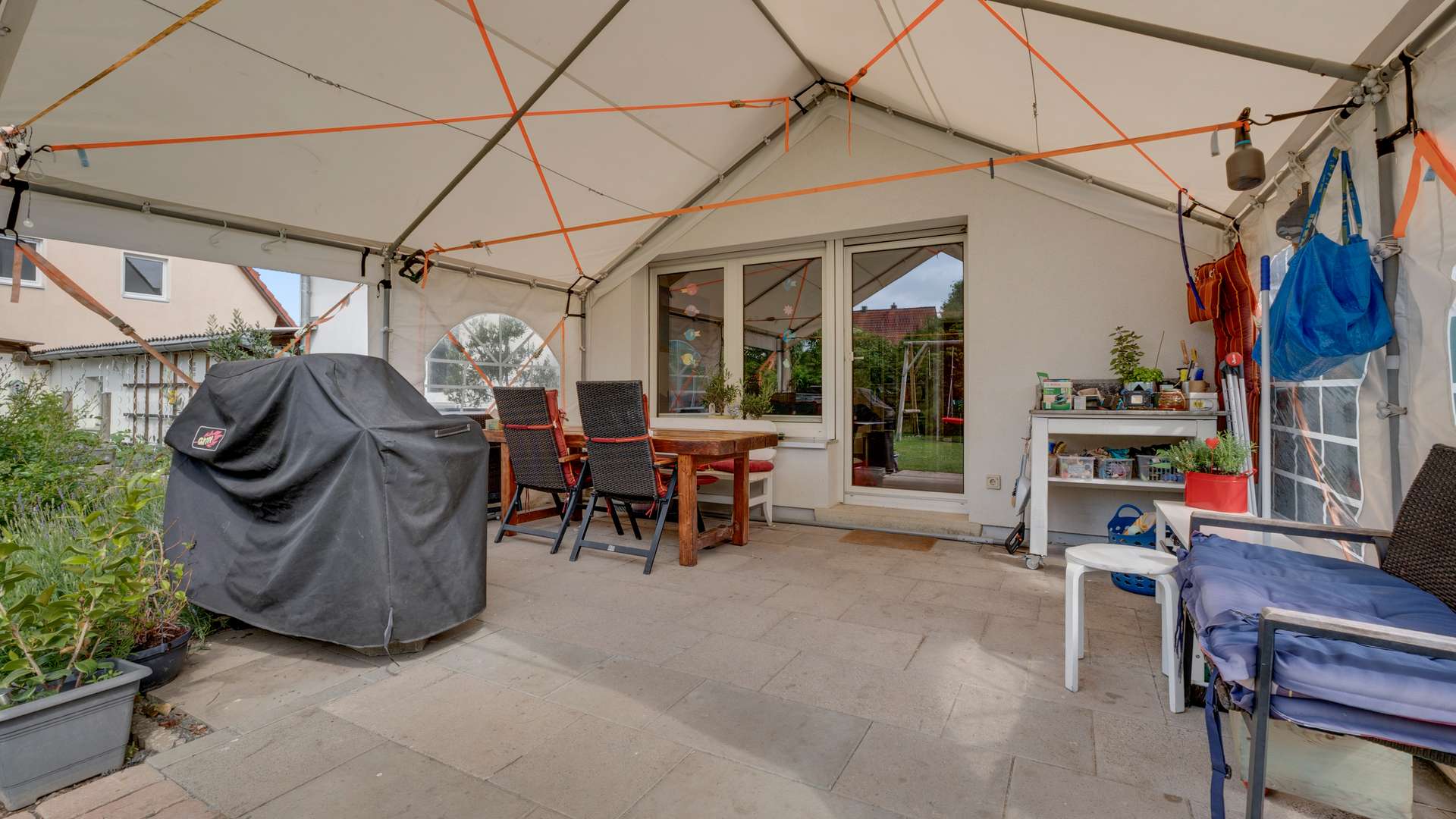 Terrasse EG
