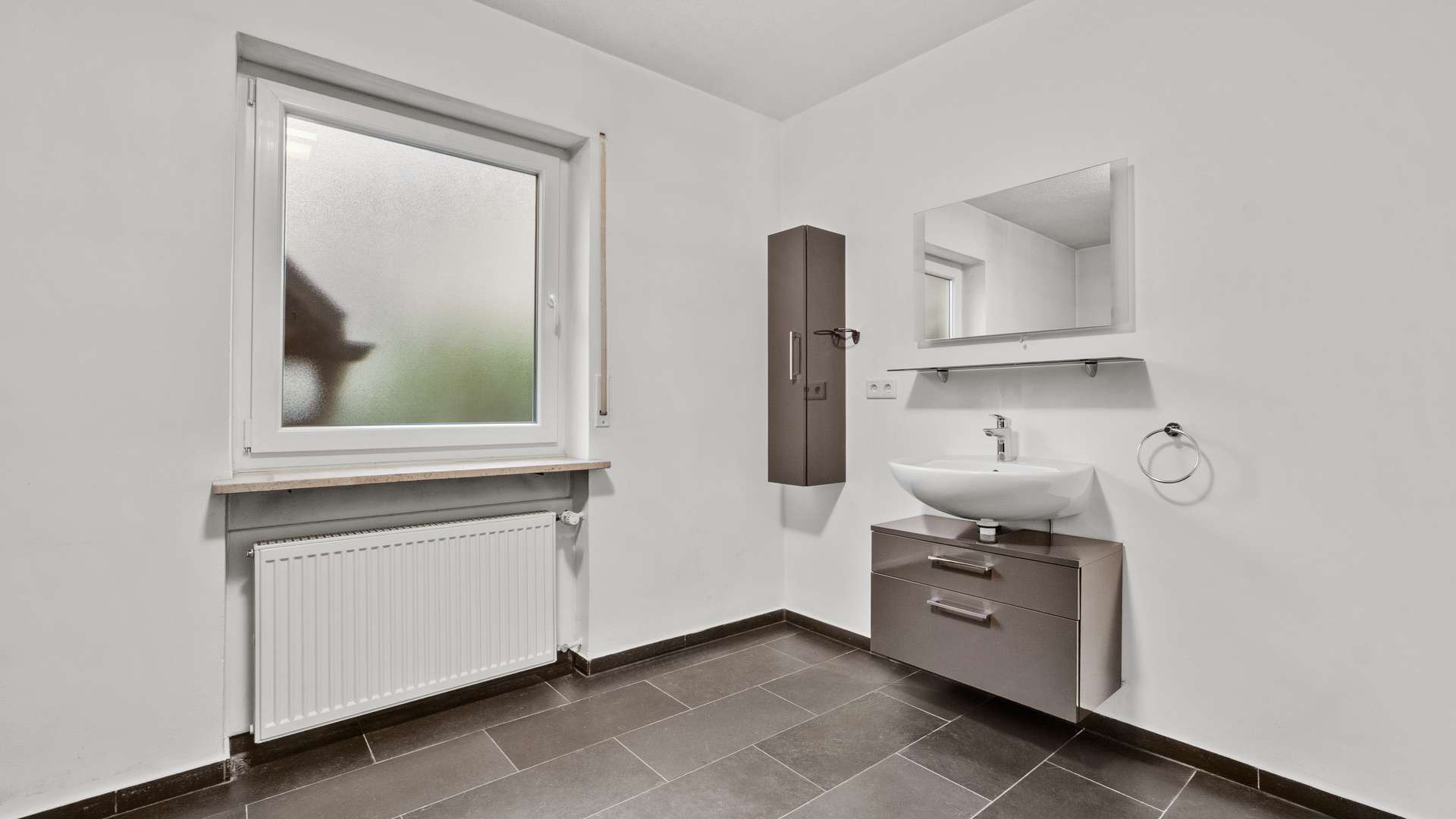 Badezimmer EG