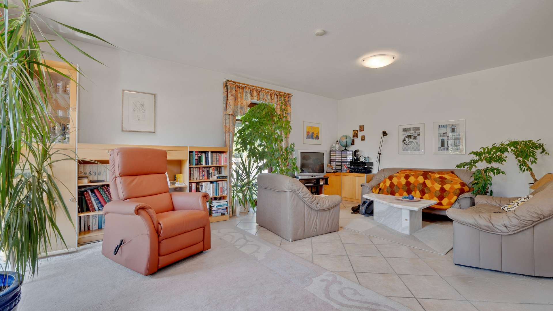 Wohn- und Esszimmer EG