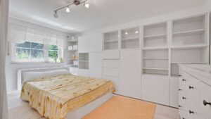 Schlafzimmer UG