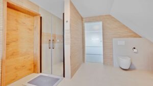 Badezimmer DG