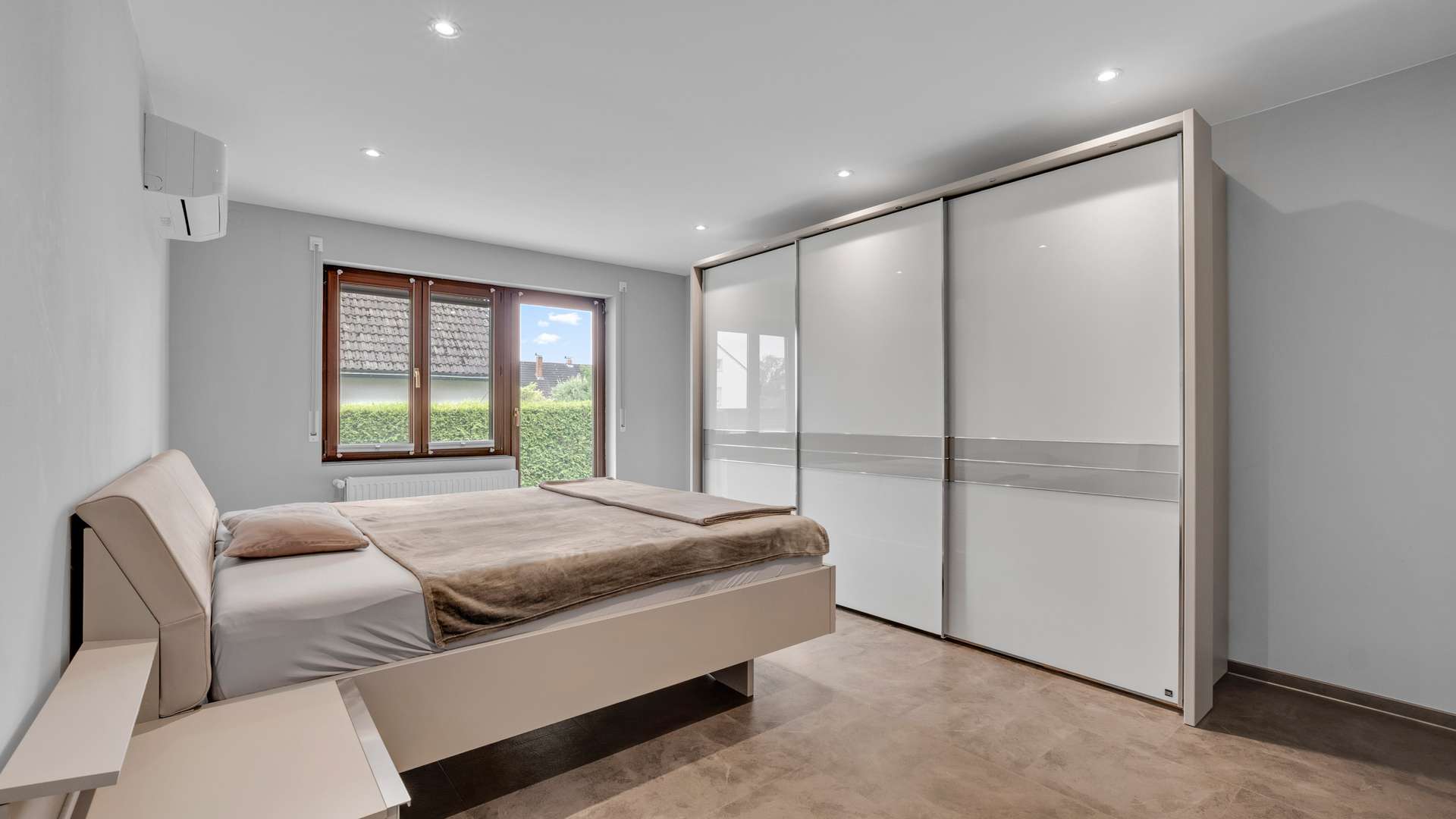 Schlafzimmer EG