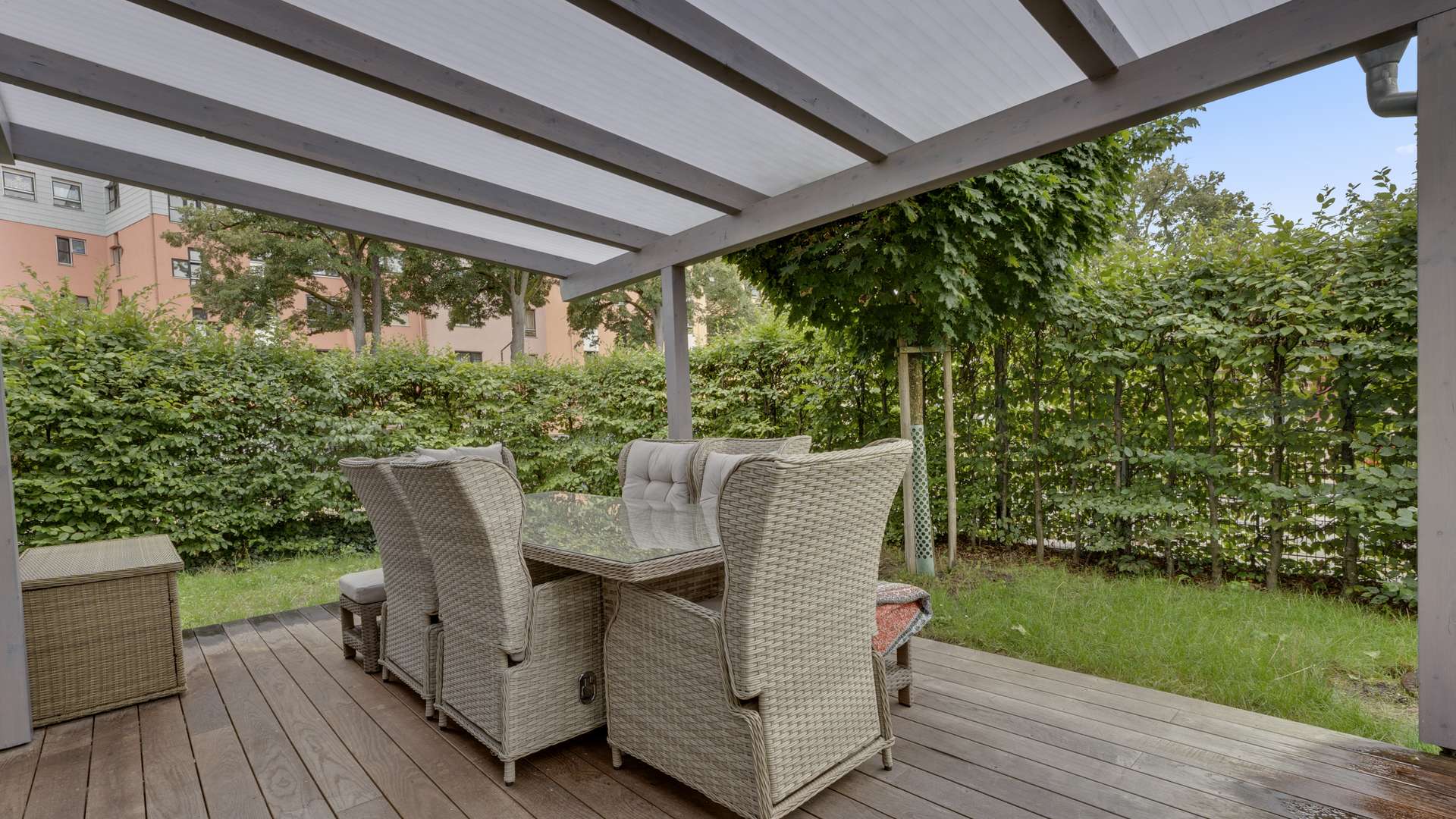 Terrasse EG
