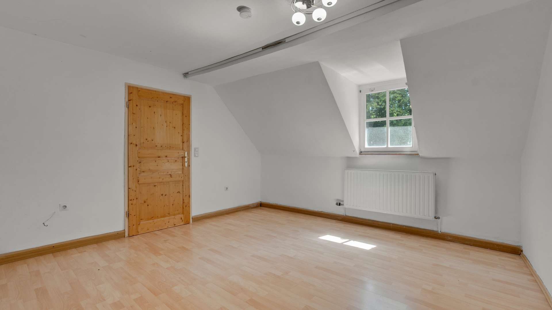 Zimmer 4 OG