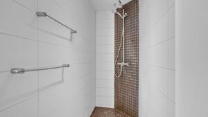 Badezimmer 1 - Flügel rechts