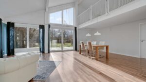 Atelier - Flügel rechts