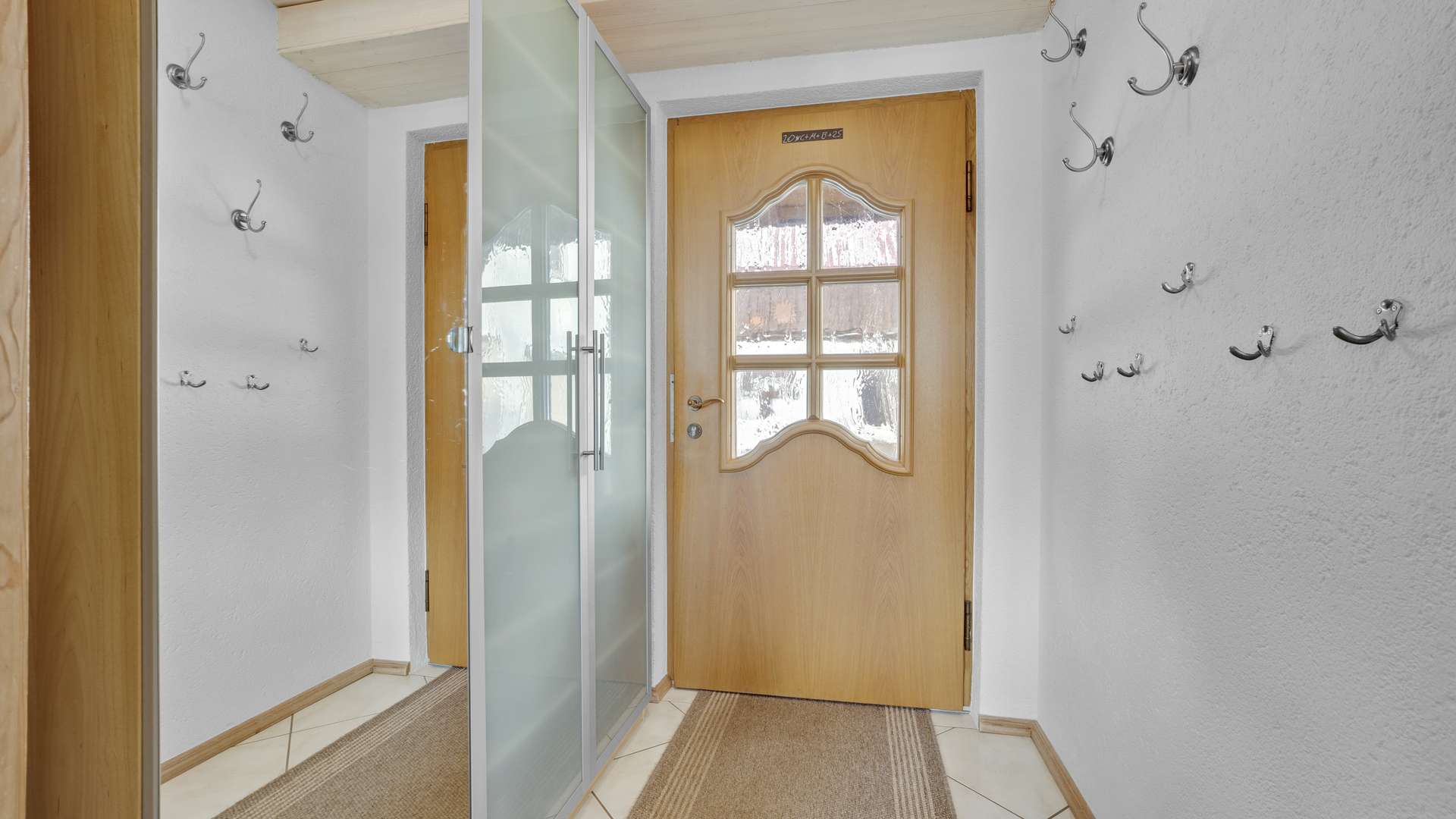 Eingang EG Haupthaus