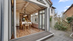 Esszimmer / Terrasse