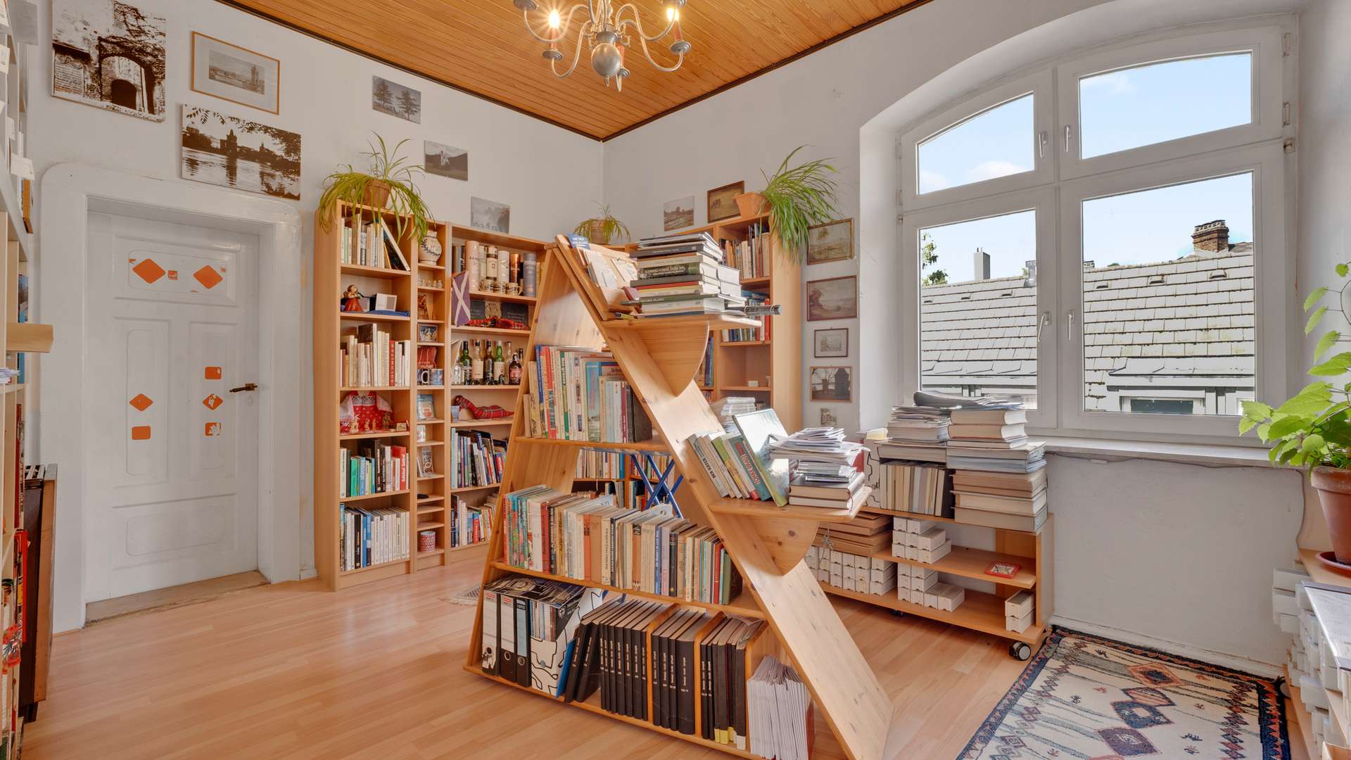 WE 6: Kinderzimmer 1 2. OG