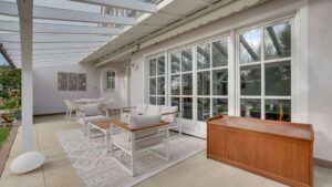 EG - überdachte Terrasse