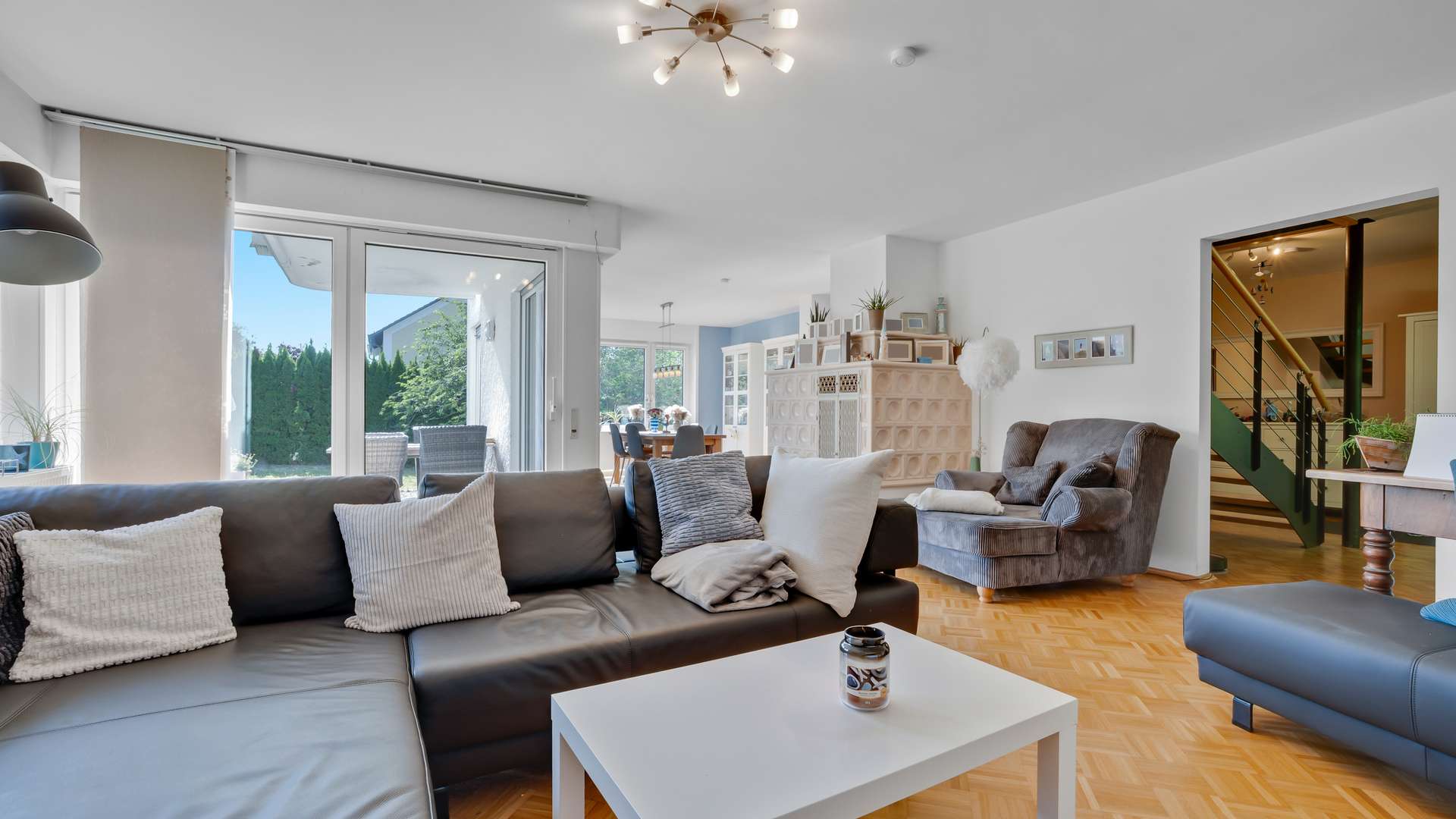 Wohn- und Esszimmer EG