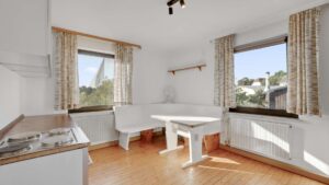 WE 4: Küche/Esszimmer OG