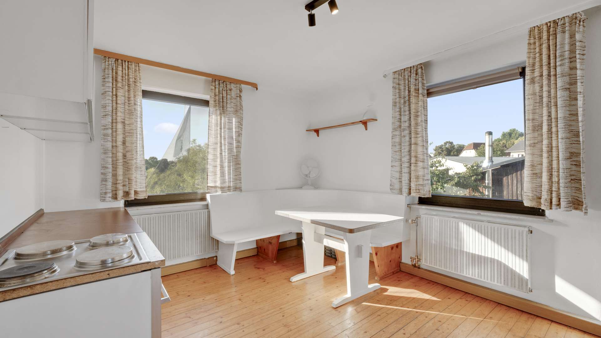 WE 4: Küche/Esszimmer OG