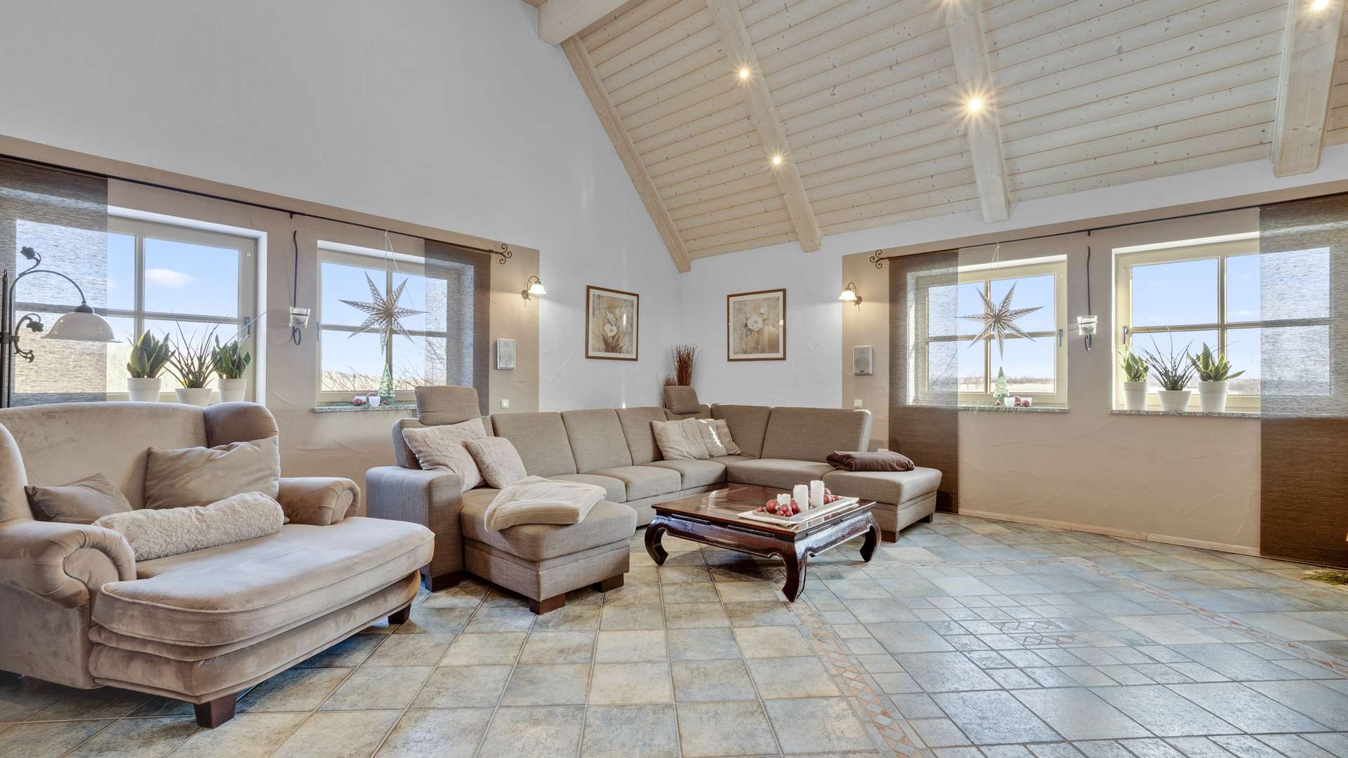 Wohnzimmer 2 OG Haupthaus