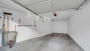 Garage innen
