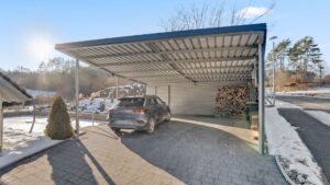 Doppelcarport/Geräteraum