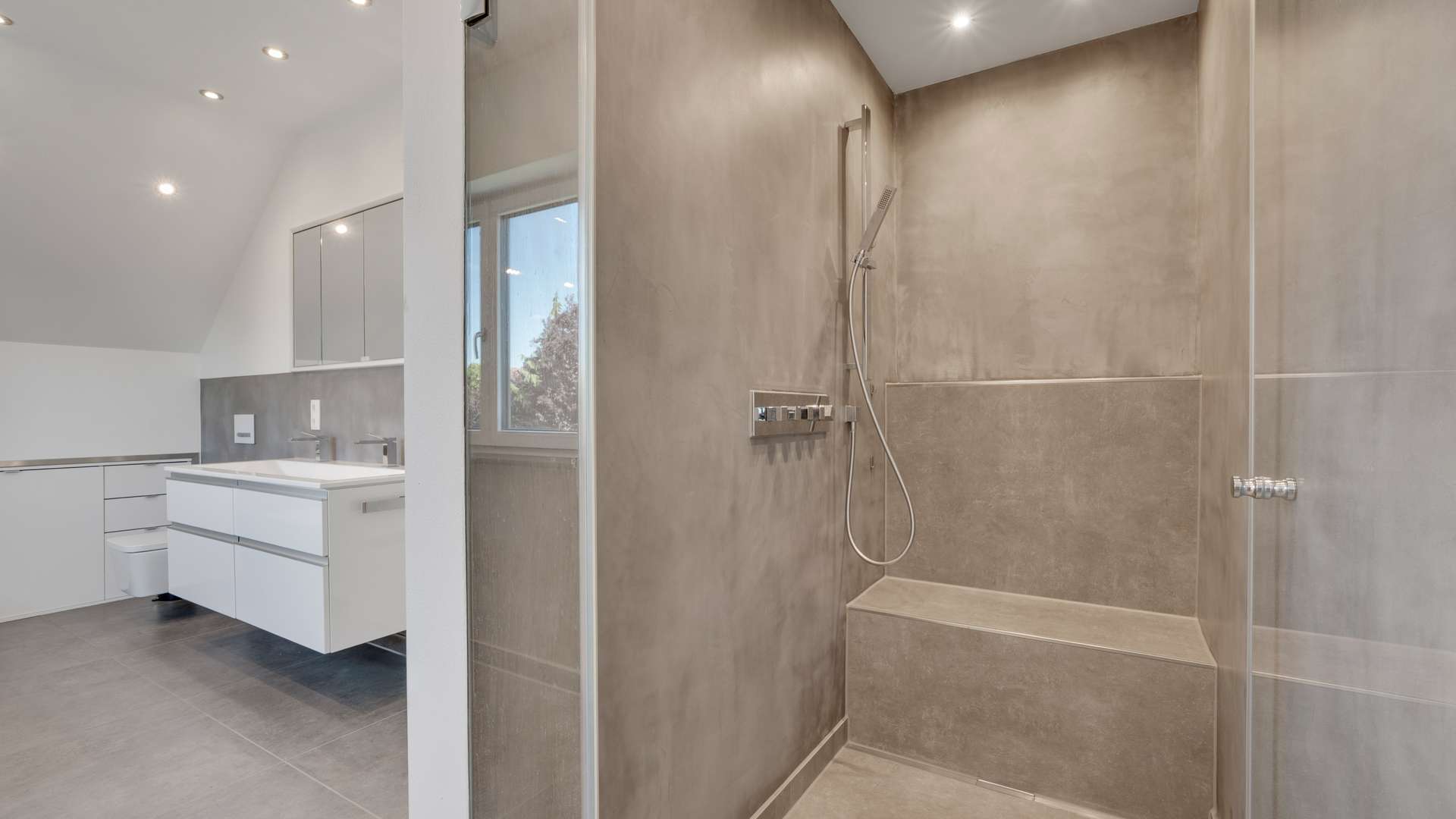 Badezimmer 1 OG
