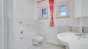 EG - Badezimmer - WE 2