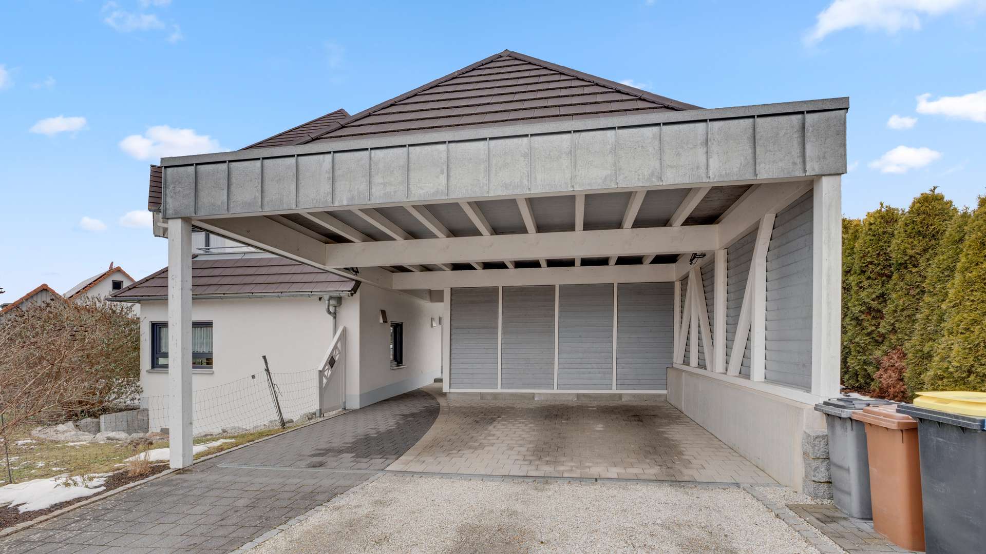 Carport
