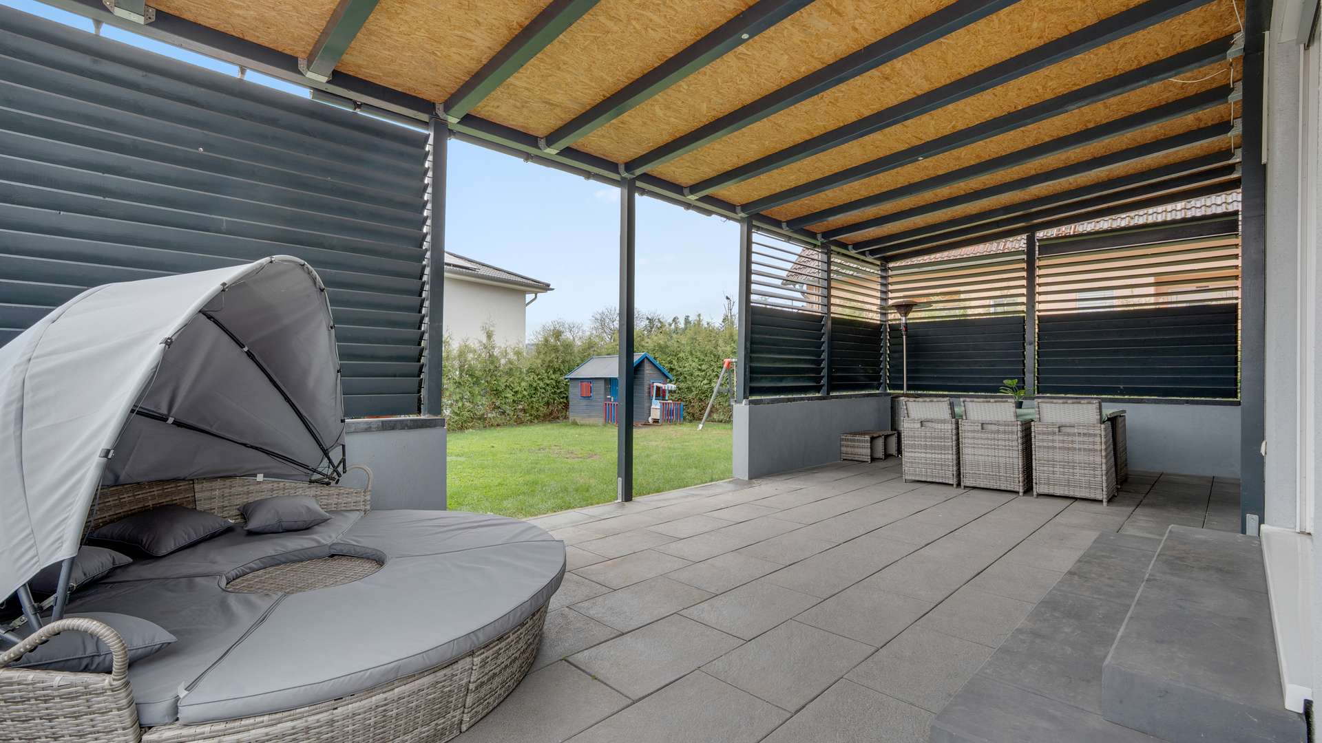 EG - überdachte Terrasse