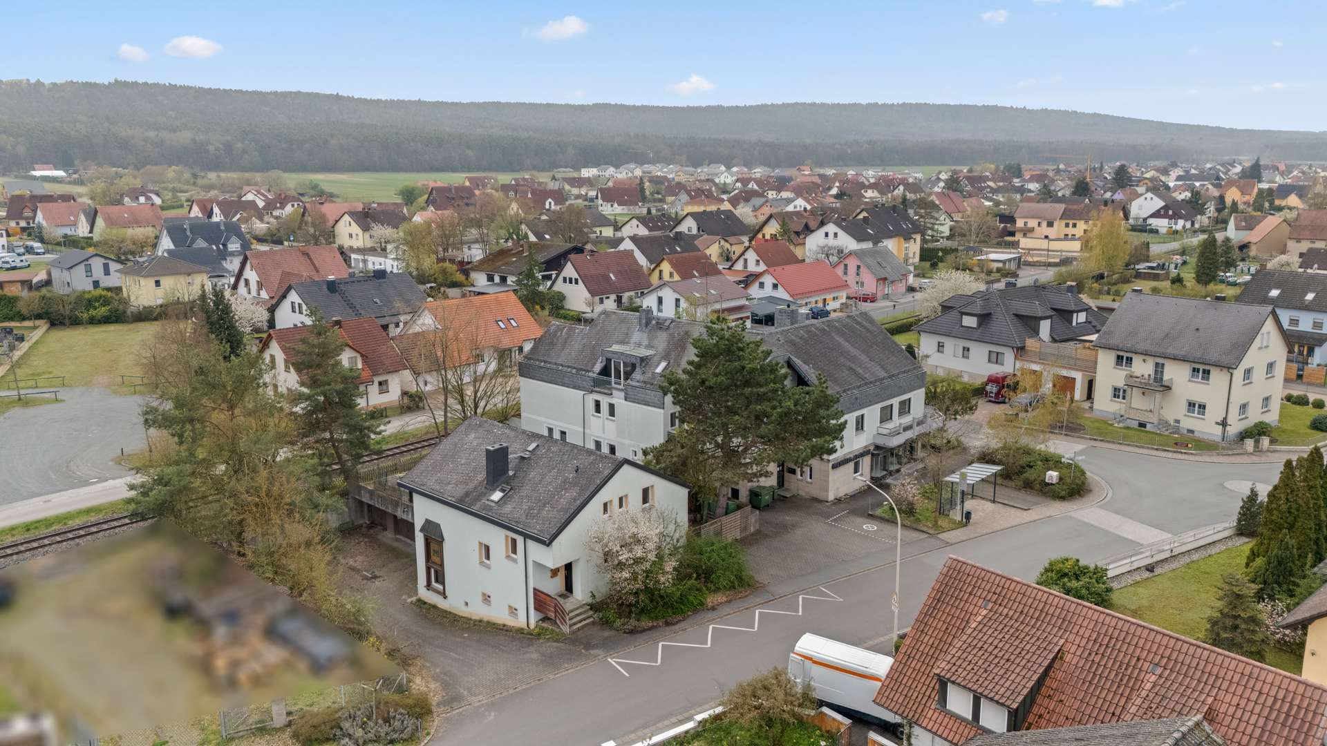 40 + 42 - Außenansicht