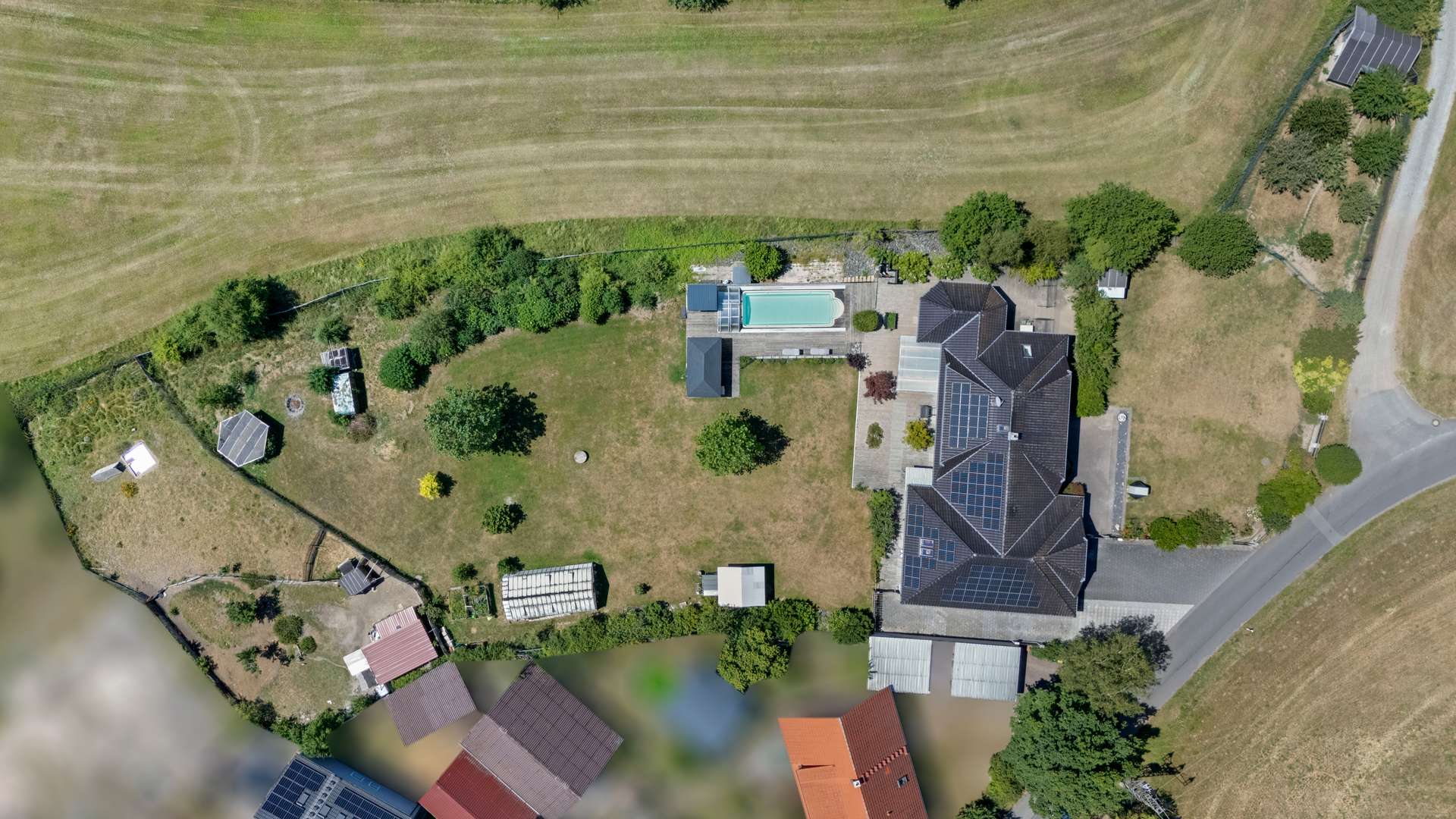 Grundstück