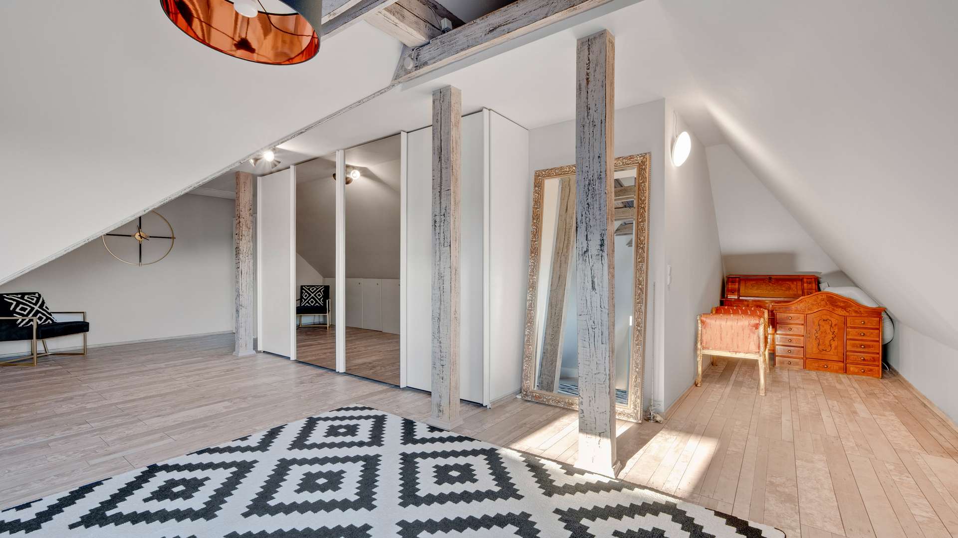DG - Schlafzimmer