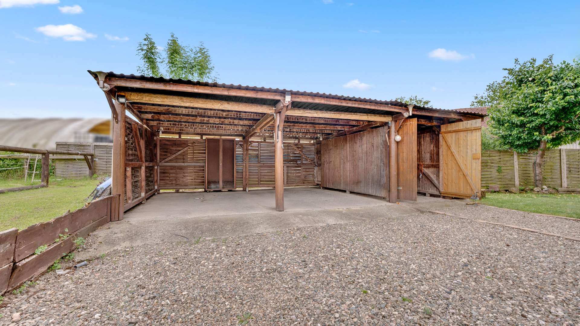 Carport