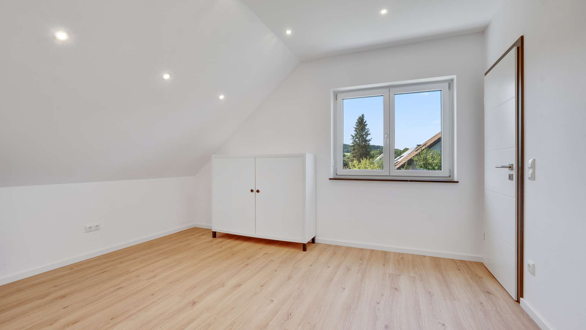 Ankleidezimmer OG